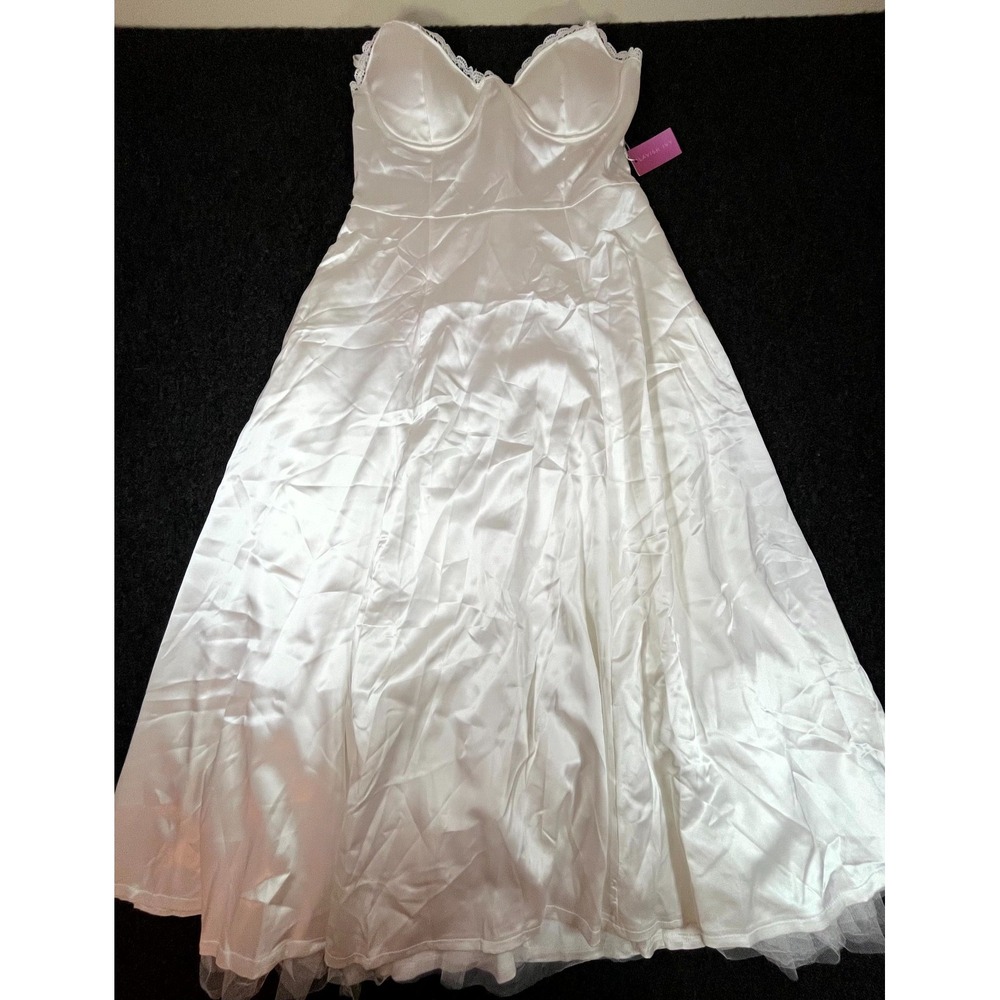 Lavish Ivy Corset Maxi Dress Womens Medium White Cotton Satin Bridal Wedding